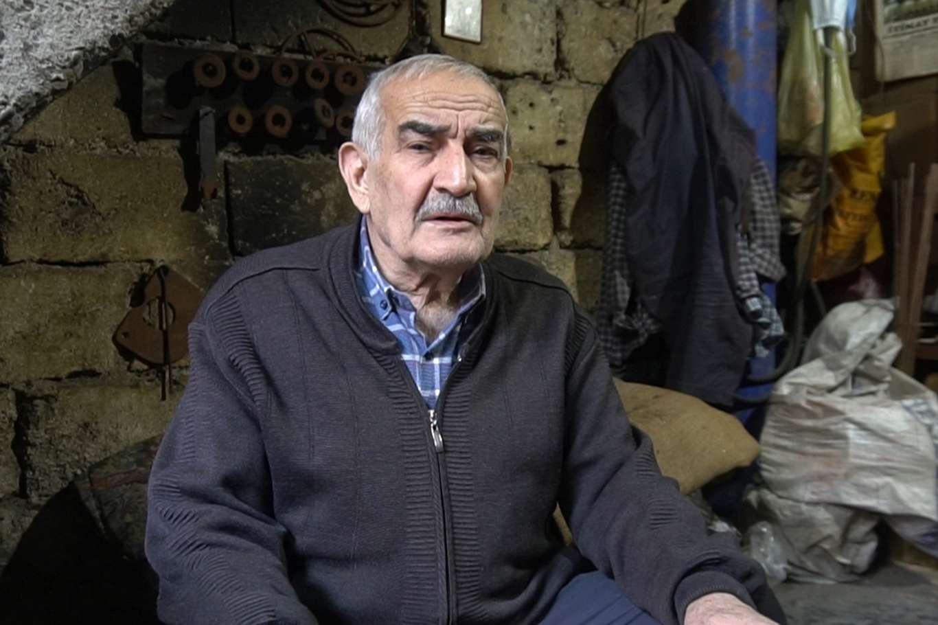 Siirt’in tarihi bakırcılar çarşısında artık büyük bir suskunluk hâkim